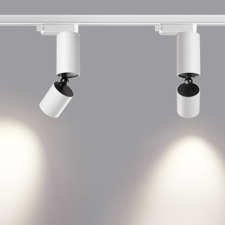 Трехжильный однофазный трековый светодиодный светильник Novotech Tubo 359318 600лм 5Вт