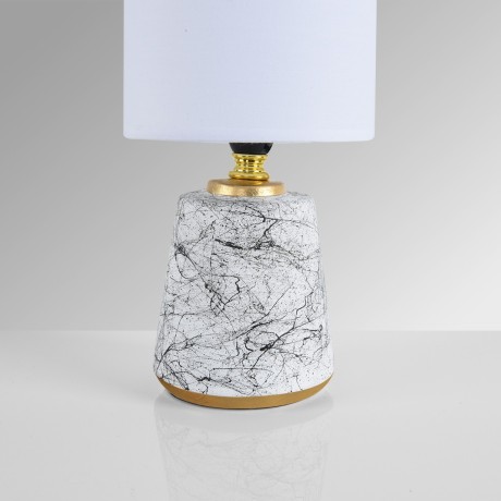 Настольная лампа E14 Lumion GIATA 8169/1T