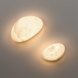Odeon Light MARBELLA 6684/5WL Настенный LED-светильник органический минимализм, 5Вт, 400Лм, CCT перекл. цветовой температуры на корпусе 3000/3500/4000К, CRI90, 220В, IP20, белый алебастр и бронзовый металл, высота 144 мм, ширина 100 мм, глубина 73 мм