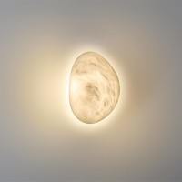 Odeon Light MARBELLA 6684/5WL Настенный LED-светильник органический минимализм, 5Вт, 400Лм, CCT перекл. цветовой температуры на корпусе 3000/3500/4000К, CRI90, 220В, IP20, белый алебастр и бронзовый металл, высота 144 мм, ширина 100 мм, глубина 73 мм