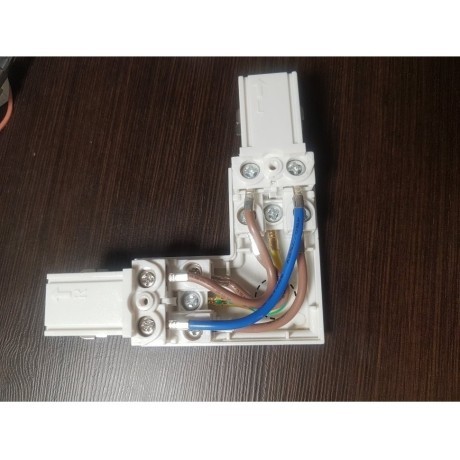 Соединитель "T" трехфазный правый Novotech 135058