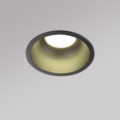 359860 Светильник встраиваемый с переключателем цв. температуры и угла рассеивания Novotech IP44 LED 18W 2700К\3200К\4000К SOLIS