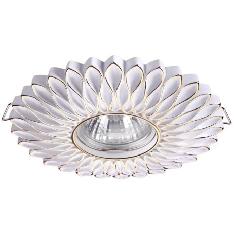 Встраиваемый светильник Novotech 370489 PATTERN под лампу 1xGU10 50W