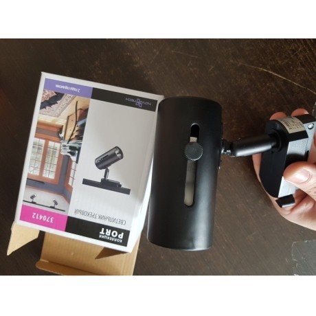 Трехжильный однофазный трековый светильник Novotech PIPE 370412